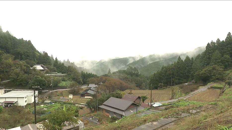 投票終了”繰り上げ”背景は？