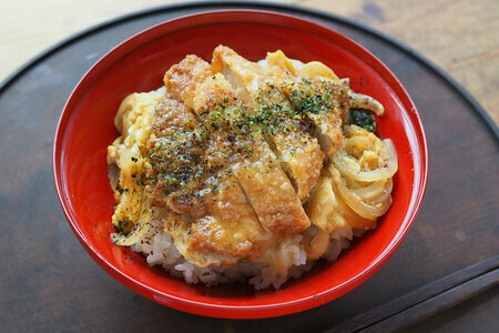 普通のカツ丼。