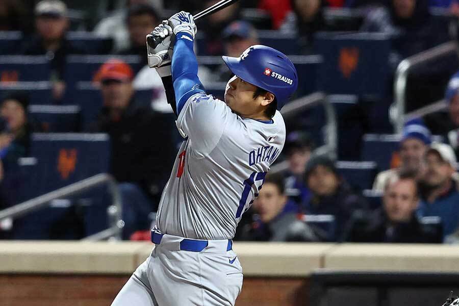 メッツ戦で先頭弾を放ったドジャース・大谷翔平【写真：ロイター】