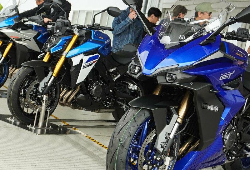 「GSX-S/R Meeting 2024」でサプライズ初公開となった新モデルの2台