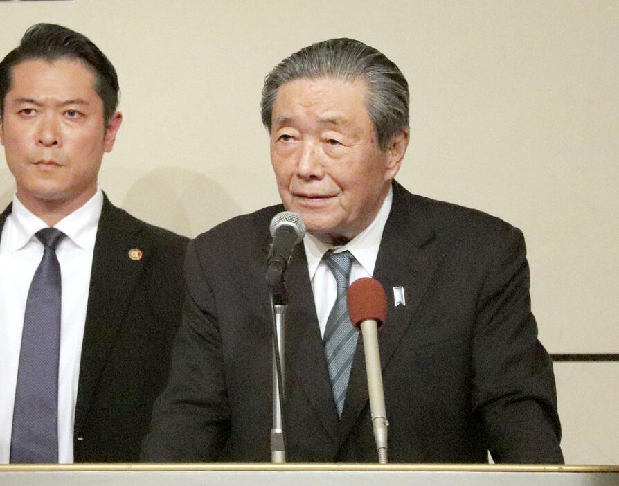 宮崎市で応援演説をする自民党の森山幹事長＝23日午後