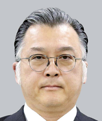 浦野靖人氏