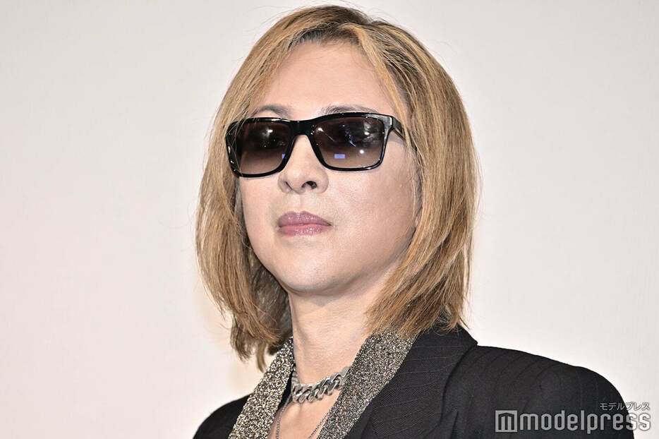 YOSHIKI