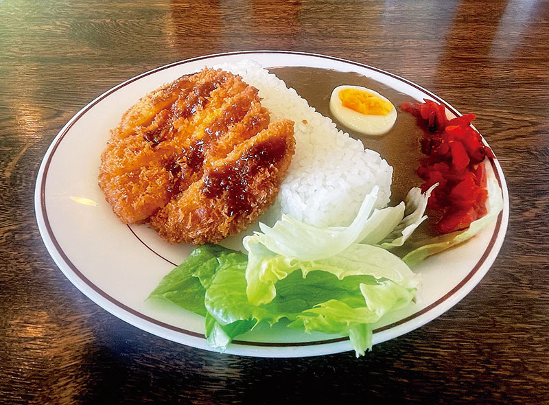 浦山ダムカレー（荒川ダム総合管理所提供）