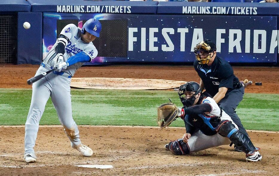 50号本塁打を放つ大谷選手（USA TODAY Sports via Reuters Connect）