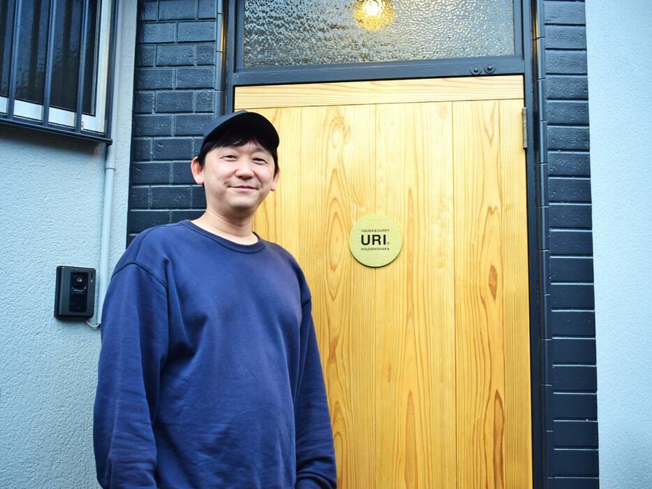 「SAUNA&CURRY URI東大阪」を運営するナツメッグの田中友規さん