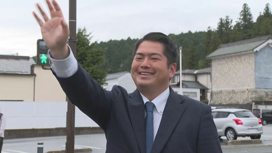 立憲　比例で復活当選・福田淳太さん