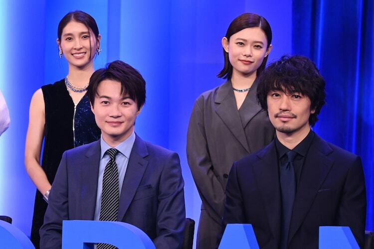 「TBS DRAMA COLLECTION 2024 AUTUMN」の様子。下段左から神木隆之介、斎藤工。上段左から土屋太鳳、杉咲花