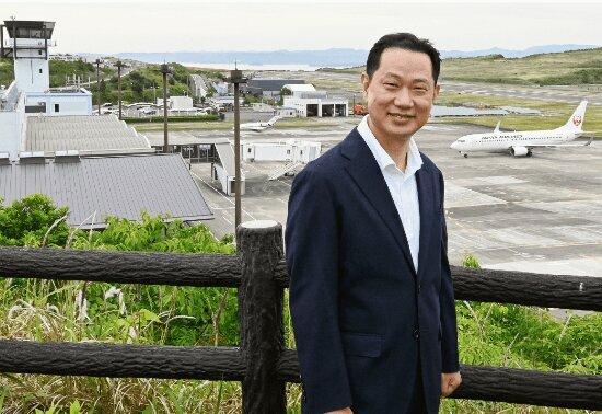 世耕弘成前参院幹事長と争う二階伸康氏（本人HPより）