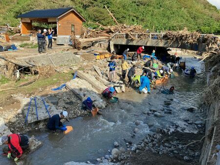 NPOが被災者の現場のニーズを埋めている。写真は輪島市門前町深見（写真：筆者撮影、以下同）