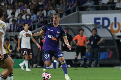 決勝弾を挙げたピエロス・ソティリウ（画像は7月の神戸戦）[写真]=縄田理可子