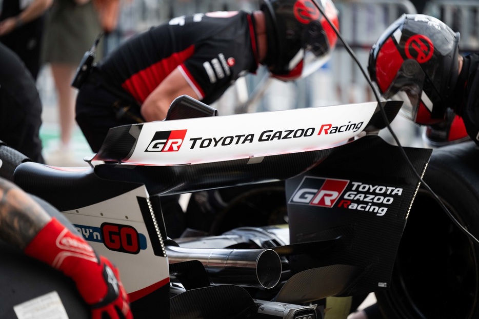 2024年F1第19戦アメリカGP　ハースVF-24のリヤウイングに飾られたTOYOTA GAZOO Racingのロゴ