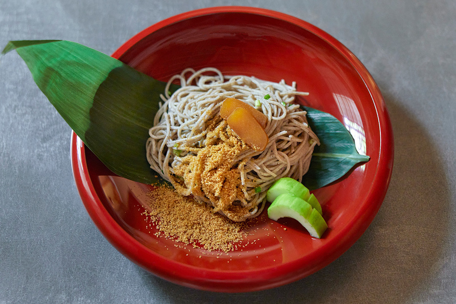 〈からすみ蕎麦 月と松〉蕎麦