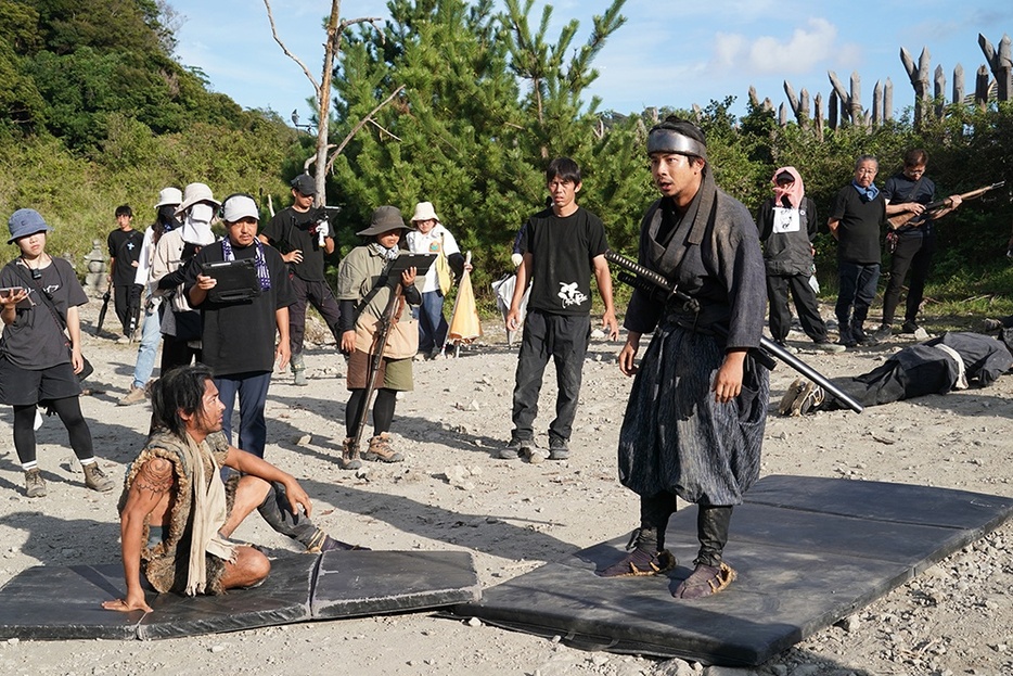 11月1日(金)公開『十一人の賊軍』撮影現場に潜入！