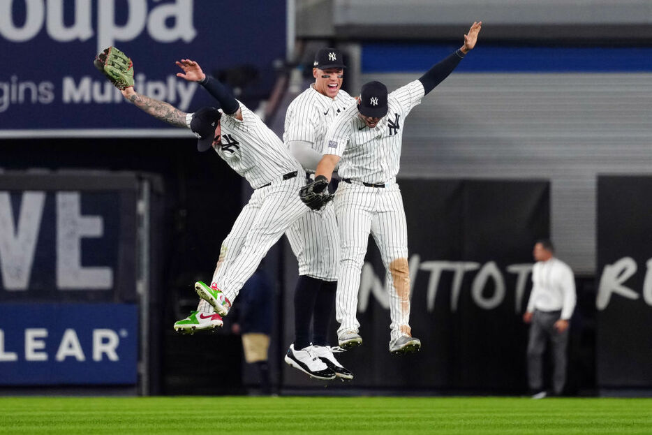 地区シリーズ第1戦に勝利したニューヨーク・ヤンキース