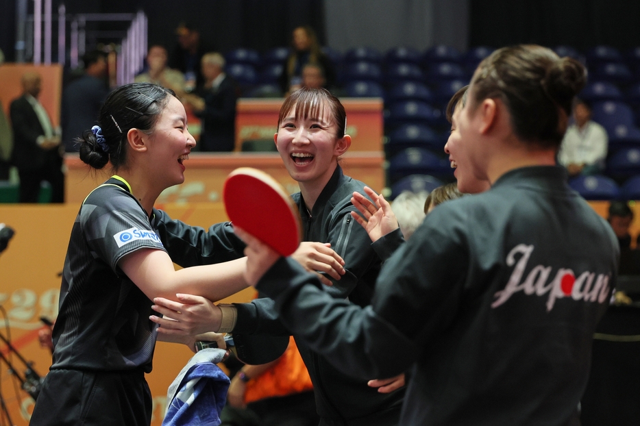 団体女子 PHOTO:Getty Images