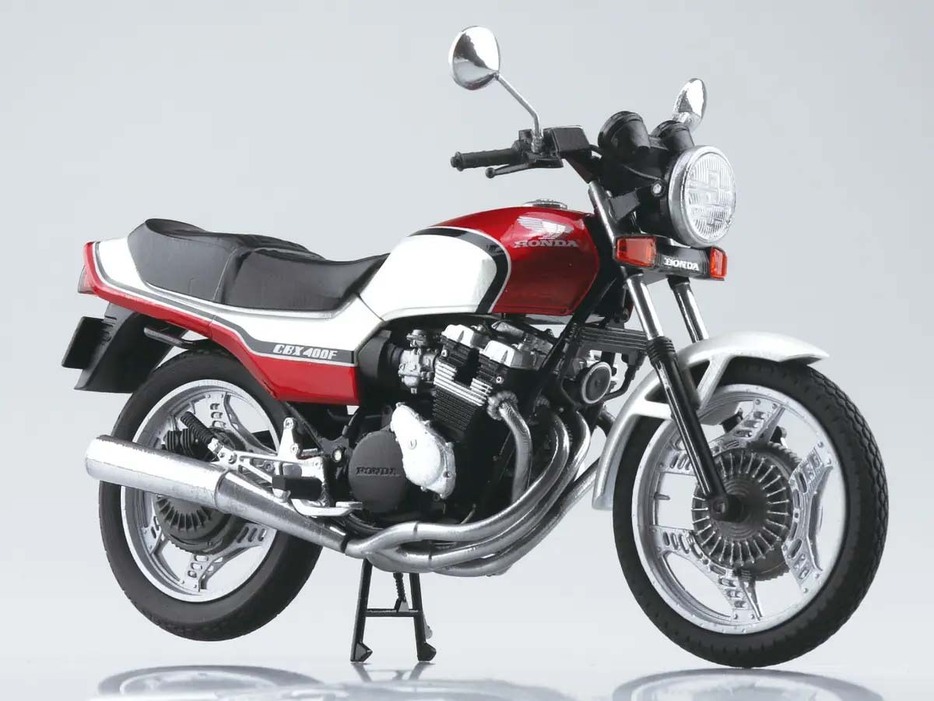 Honda CBX400F パール/キャンディレッド