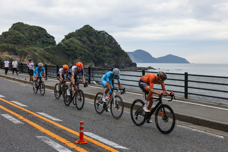 写真：Bicycle Club