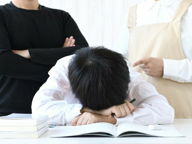 「子どもが勉強しないんですけど」というよくある子育てのお悩み。じつは子どものやる気は、親の関わり方で変わります。コーチングを使って、子どもが自ら学んでいく関わり方を紹介します。