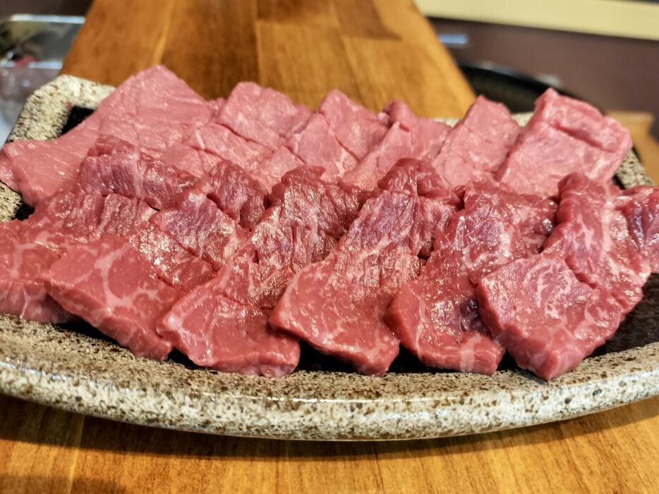 国産黒毛和牛 赤身焼き肉（画像提供＝焼肉家いすか）