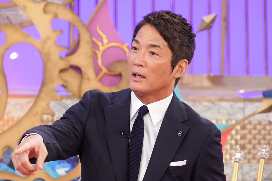 バラエティー番組「1周回って知らない話」に出演する長嶋一茂さん＝日本テレビ提供