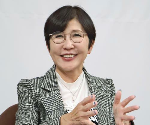 稲田朋美氏