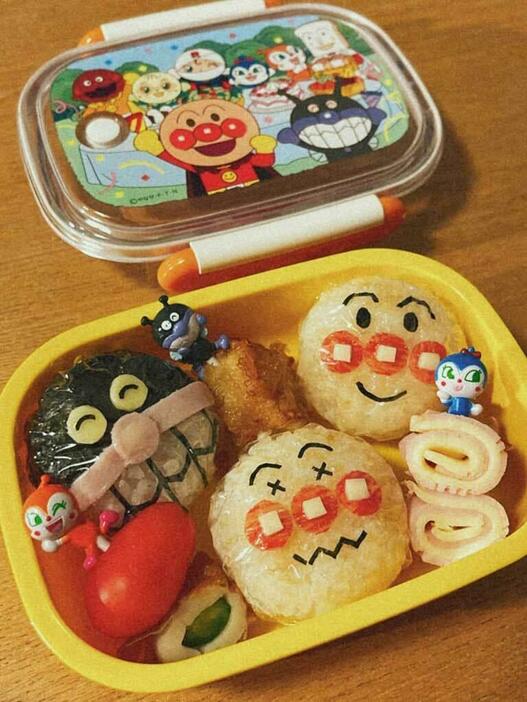 黒主くんさんが作ったアンパンマンのキャラ弁。完成度の高さに驚き！【写真提供：黒主くん（@kuronushi_）さん】