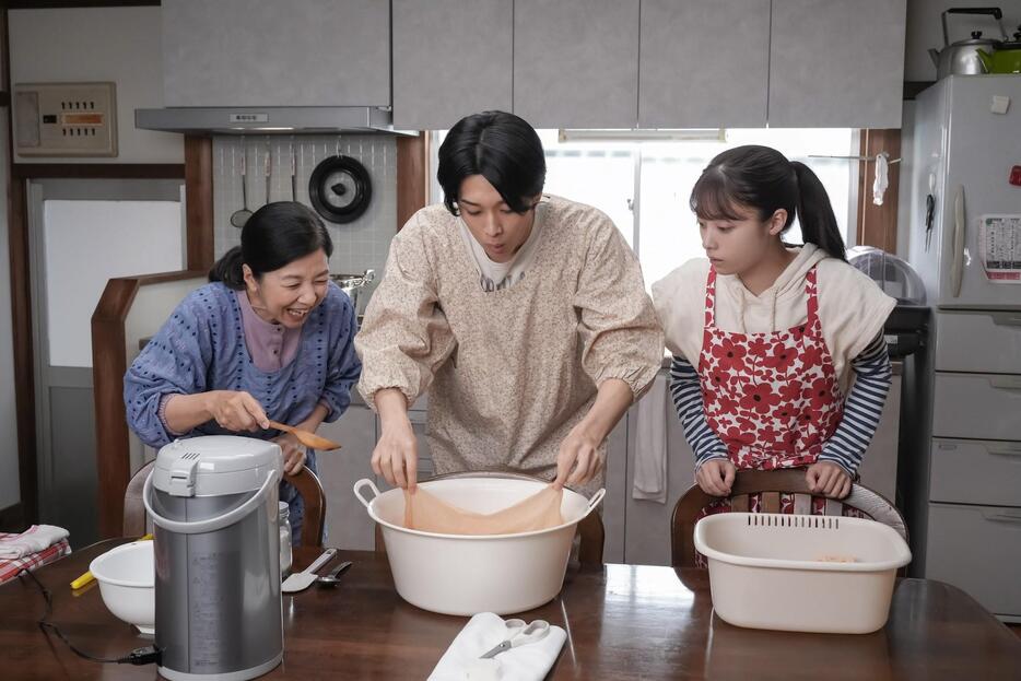 NHK連続テレビ小説「おむすび」第13回の一場面 （C）NHK