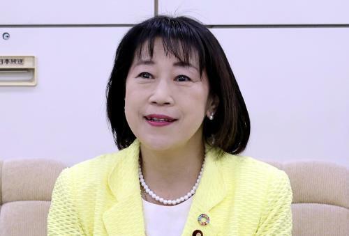 岡本章子氏