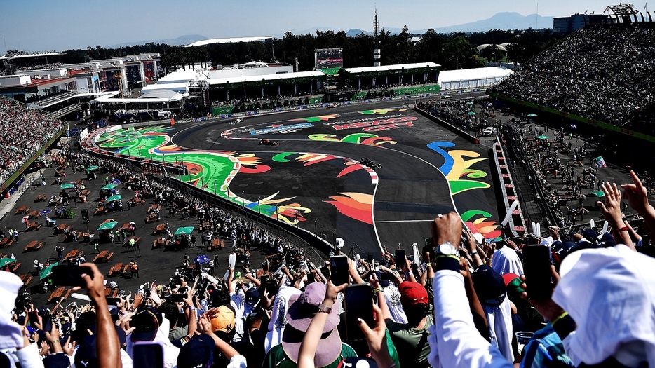 メキシコは熱狂的なF1ファンが多く詰めかけることでもお馴染み／Getty Images