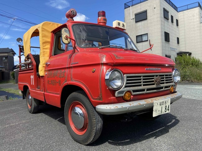 ＜実演体験車両＞ダットサン キャブライト消防車