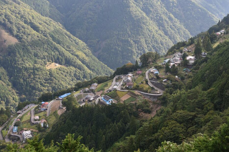 地方に移住して活動する地域おこし協力隊。制度は曲がり角を迎えている　※写真はイメージ