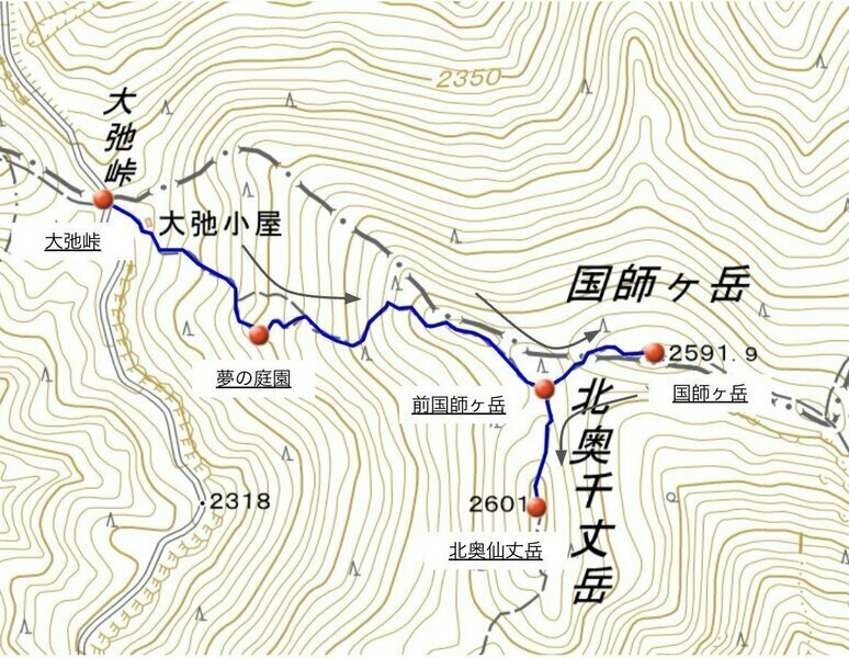 わずか2時間ほどで前国師ヶ岳・国師ヶ岳・北奥千丈岳の3座が登頂できるコース（国土地理院地図より引用）