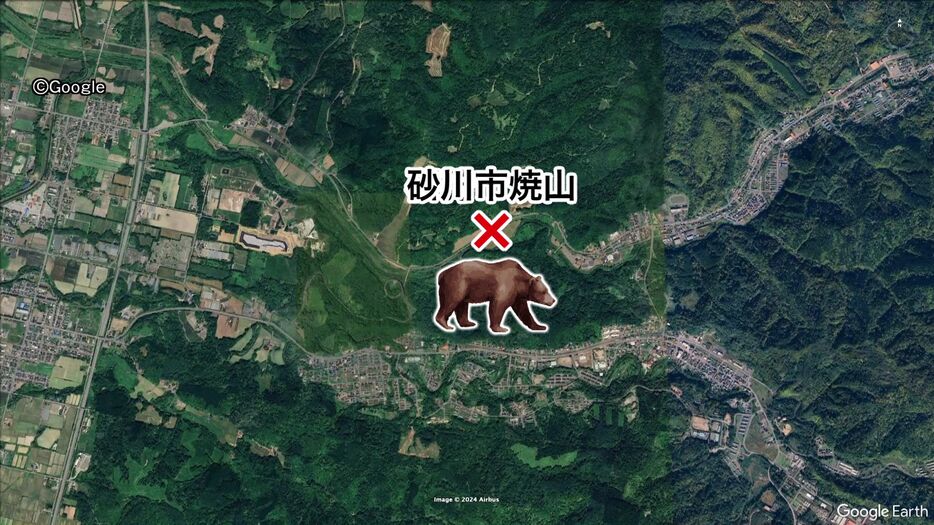 事故現場の砂川市焼山の道道