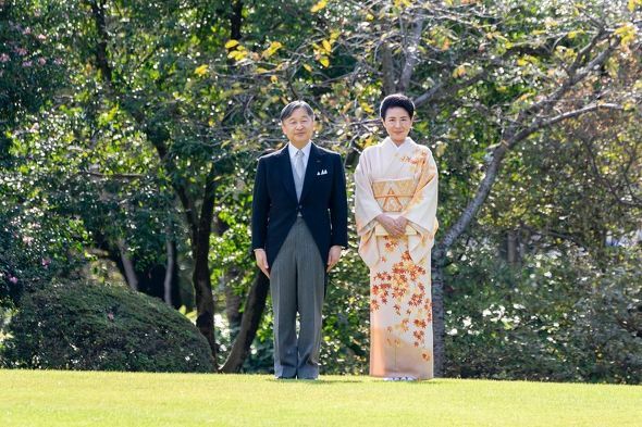 園遊会での天皇皇后両陛下のショット（画像出典：宮内庁 公式Instagram）