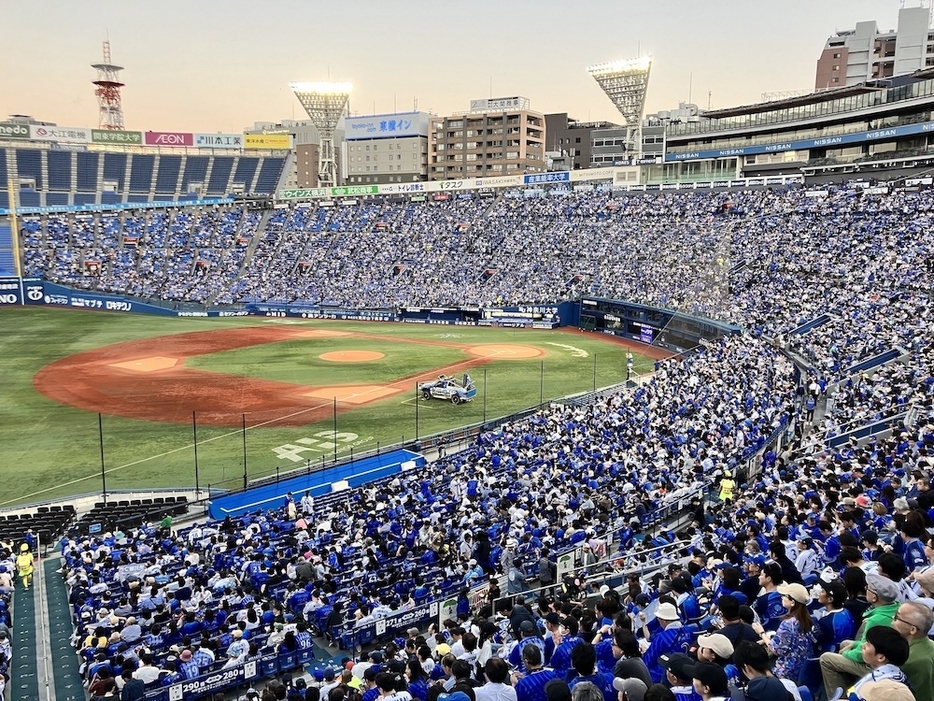 10月16日(水)～パブリックビューイングを横浜スタジアムで開催！（球団提供）