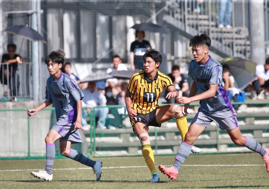 東海大翔洋vs天竜(写真＝K,Nishiyama)