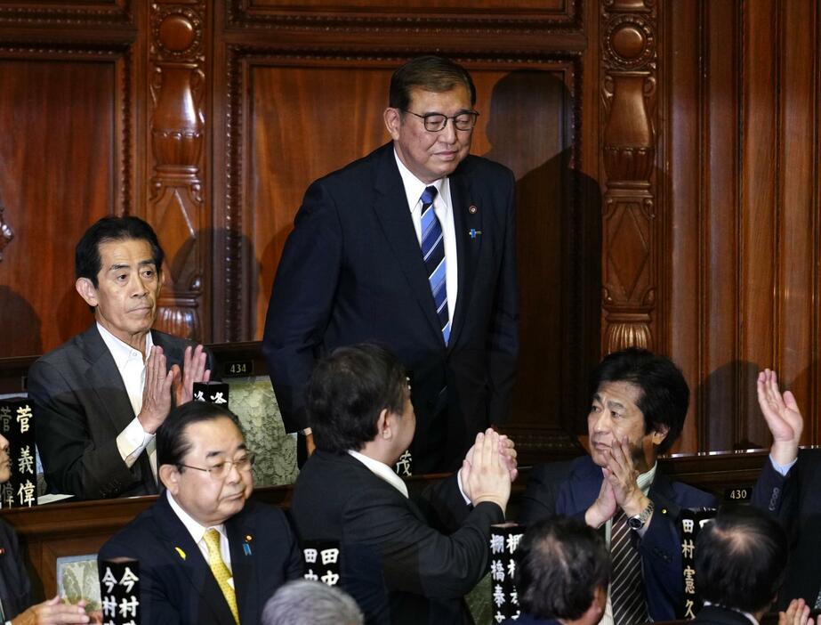 衆院本会議で第102代首相に指名された自民党の石破茂総裁＝1日午後2時14分