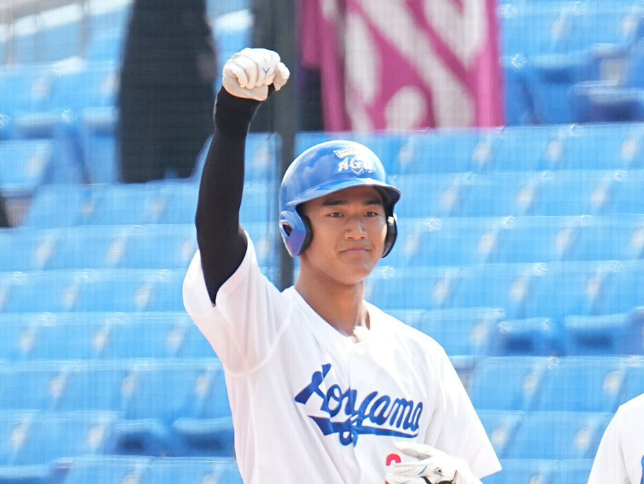 ドラフト上位指名が濃厚な青学大の西川史礁 photo by Sankei Visual