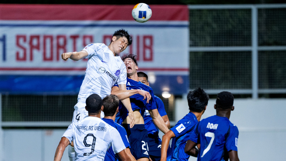 広島は東方に劇的勝利で連勝を飾る！決勝点はDF荒木隼人(C)AFC