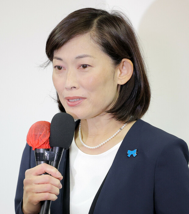 落選が確実となり、敗戦の弁を述べる自民党の丸川珠代氏＝２７日午後、東京都港区