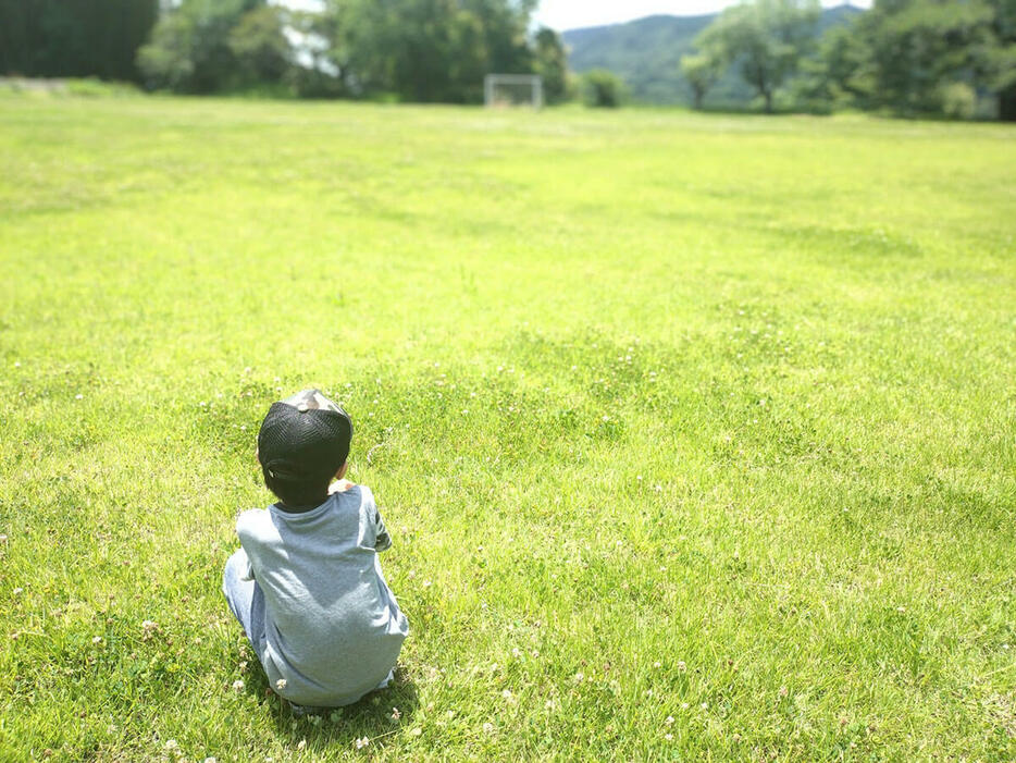 不登校の小・中学生は全国に約30万人