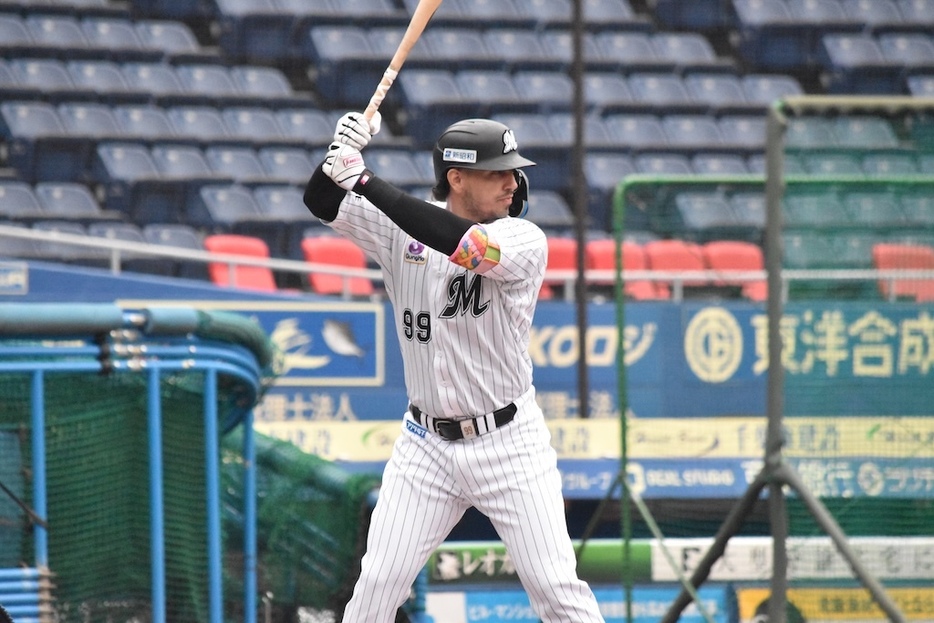 ライブBPで打席に立ったロッテ・ソト（撮影＝岩下雄太）