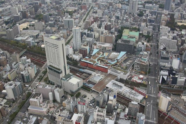 金山駅周辺の上空（名古屋市提供）