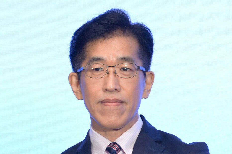 岸博幸氏