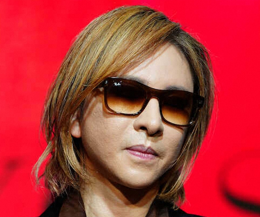 YOSHIKI