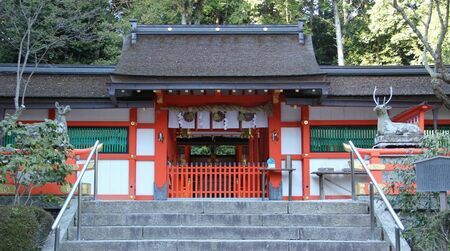 入内後に中宮・彰子が父の道長らとともに参詣した大原野神社（写真： YHY / PIXTA）