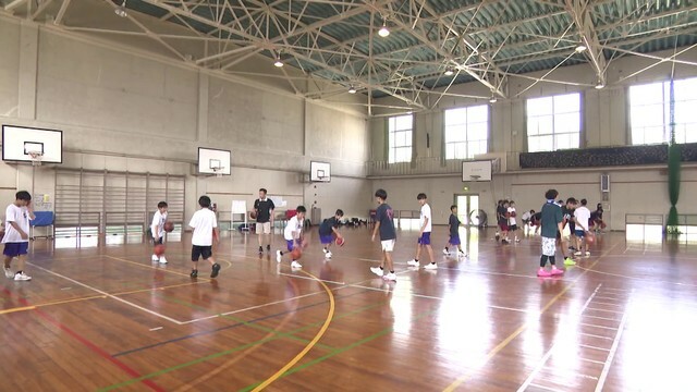 地域クラブの指導風景