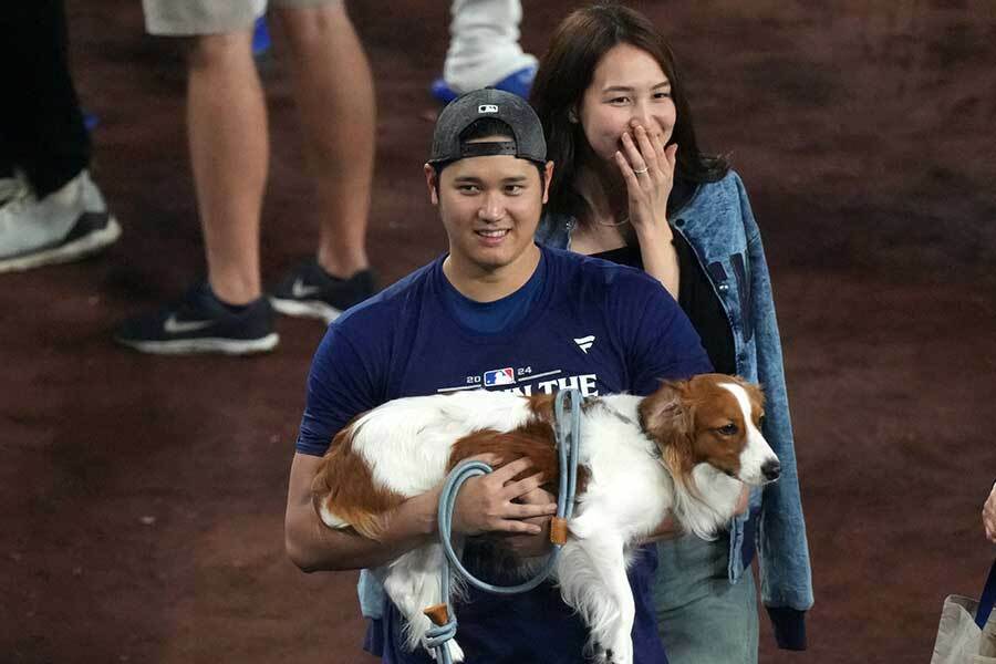 大谷翔平の妻・真美子さんも現地に駆け付けた【写真：Getty Images】