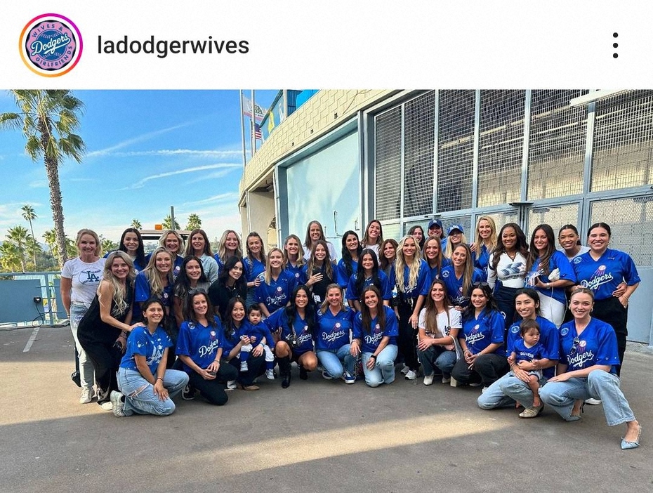 ドジャース夫人会の公式インスタグラム（＠ladodgerwives）から